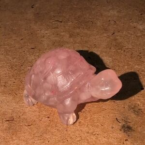 ❤️‍🔥10/$10❤️‍🔥 Mini Pink Resin Turtle Figurine